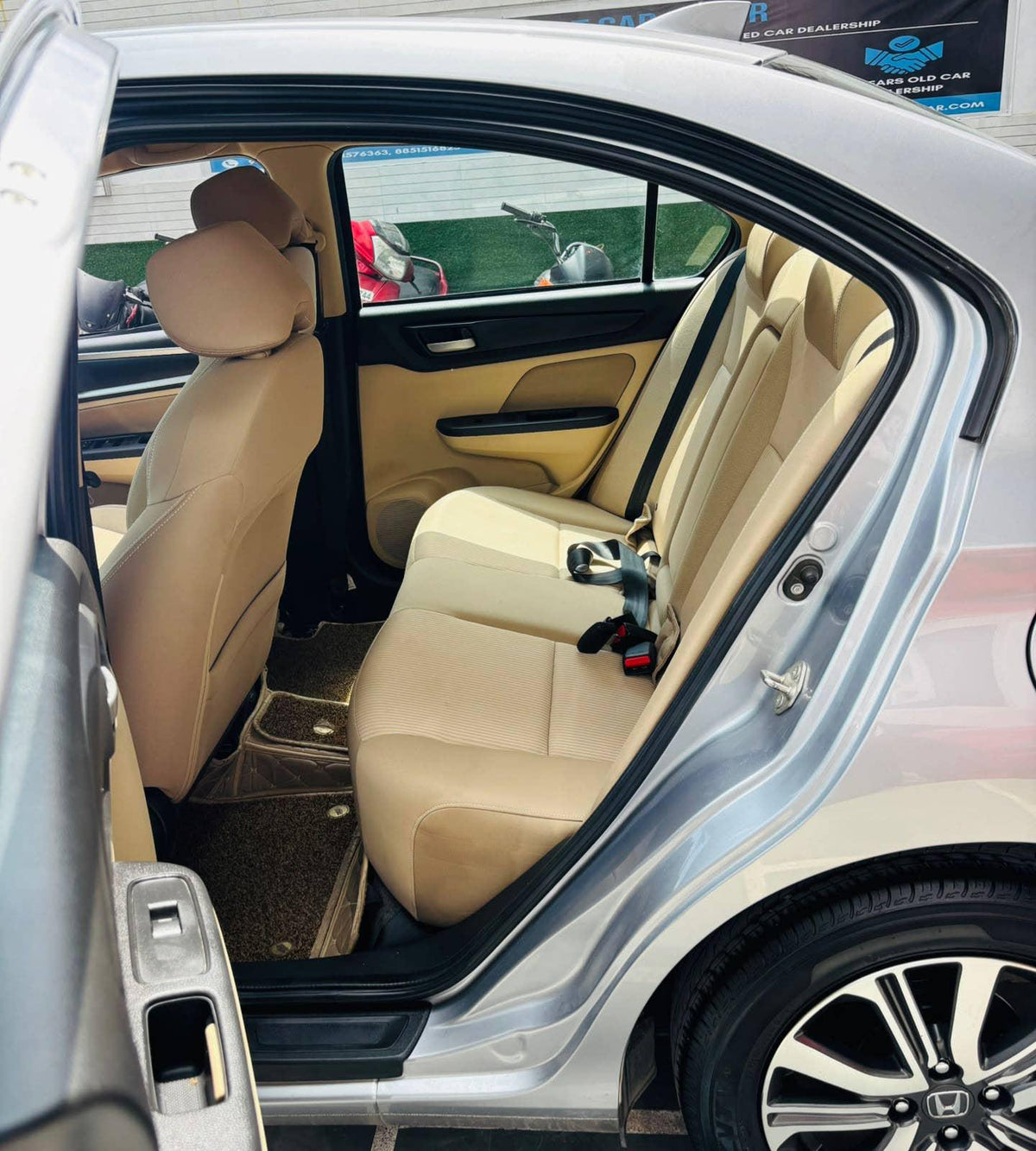 18,000 KMS HONDA AMAZE 1.2 RDE VX CVT PETROL (2023)