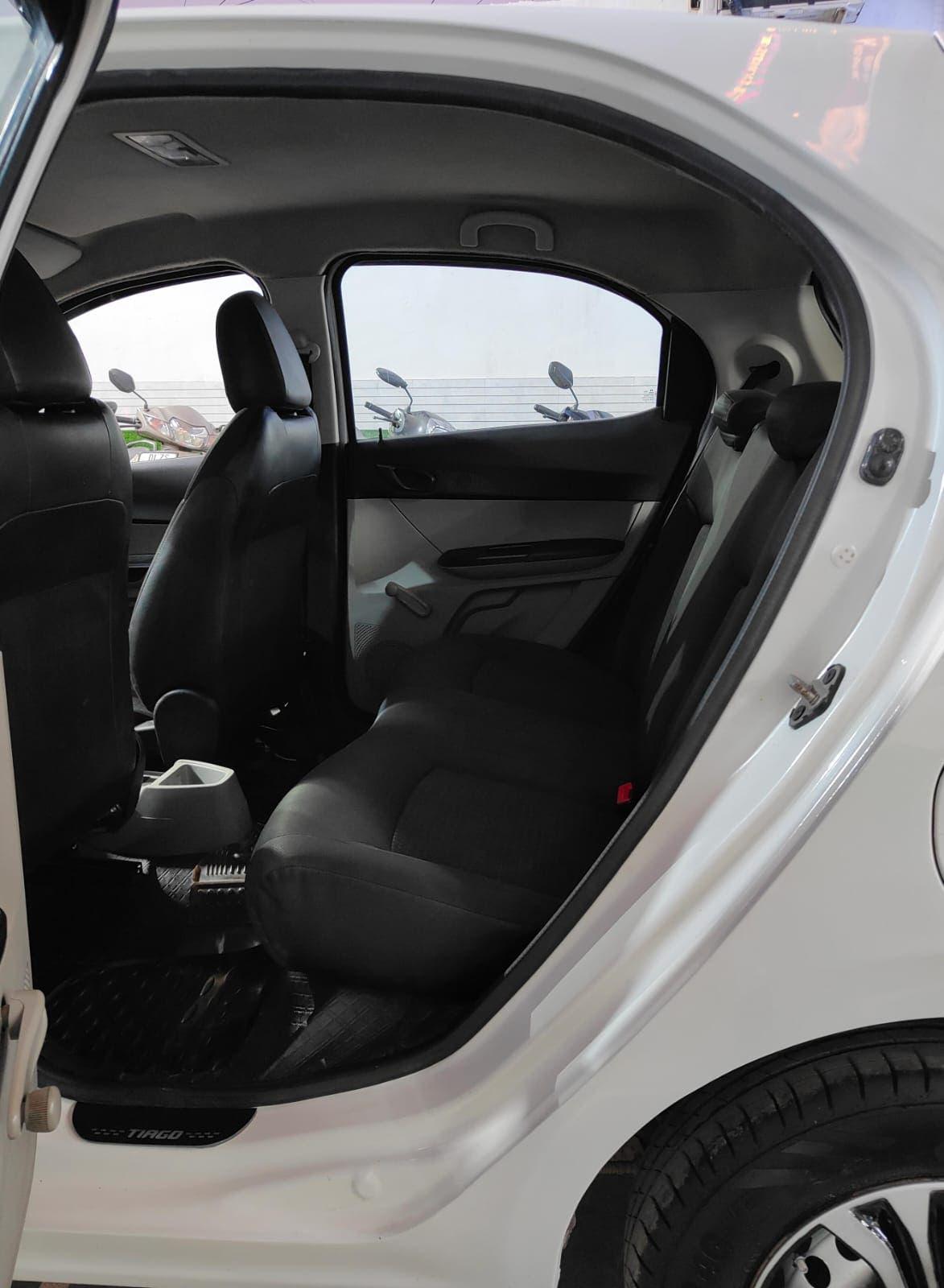 TATA TIAGO XE DIESEL (2020)