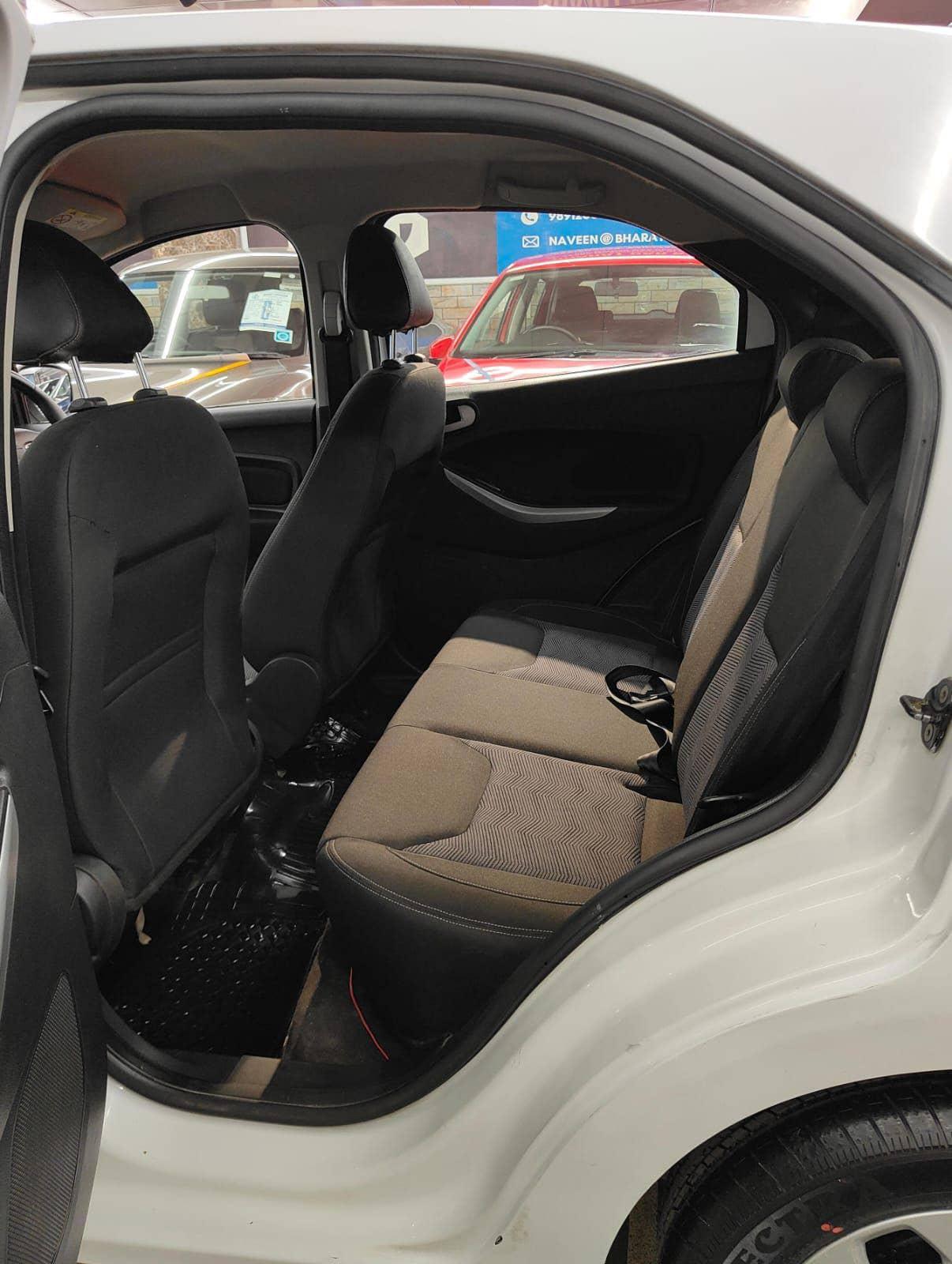 40,000 KMS FORD FIGO TITANIUM 1.2 PETROL (2016)