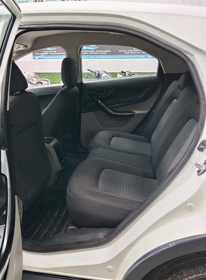 39,000 KMS TATA NEXON XM 1.5 RTQ DIESEL (2018)