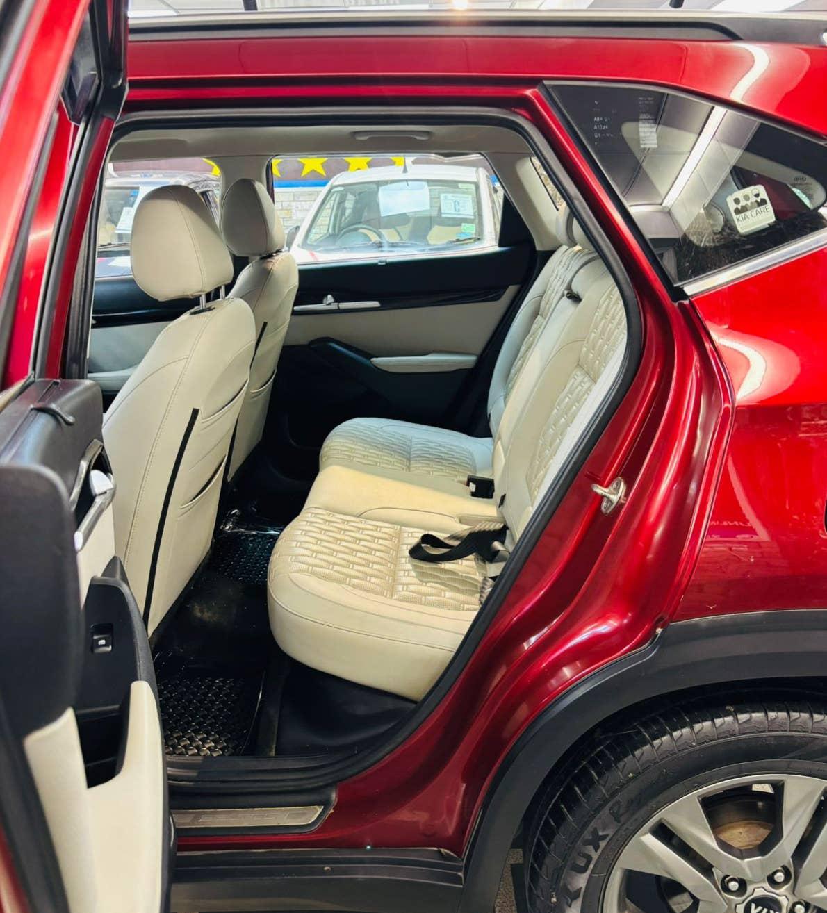 KIA SELTOS 1.5 HTX MT SUNROOF PETROL (2021)