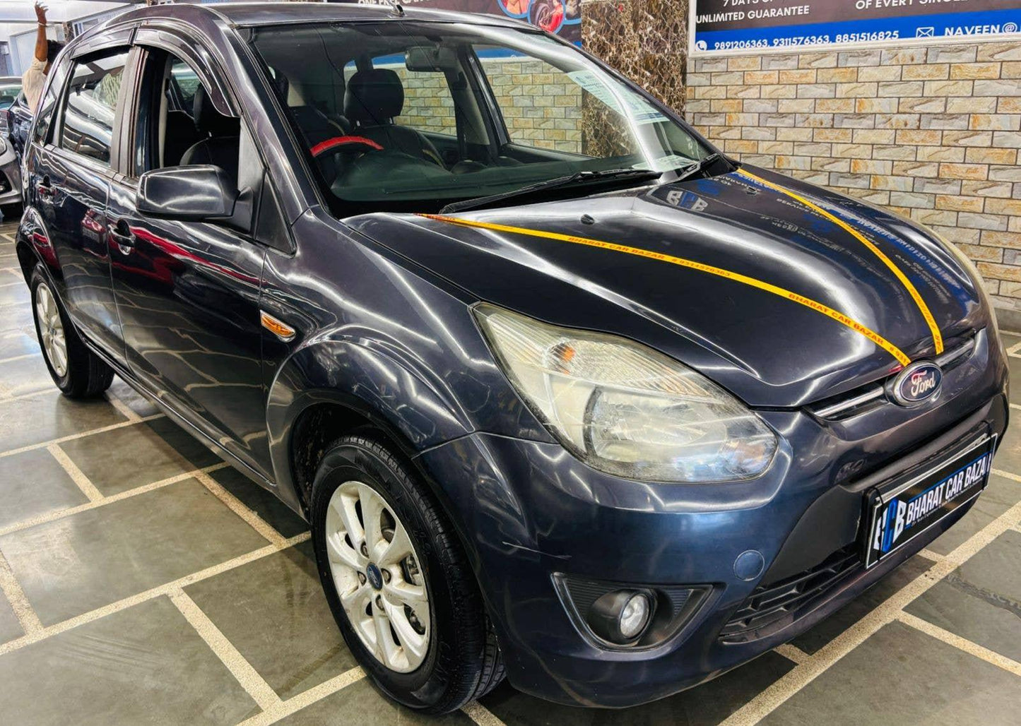 49,000 KMS FORD FIGO 1.2 ZXI PETROL (2012)