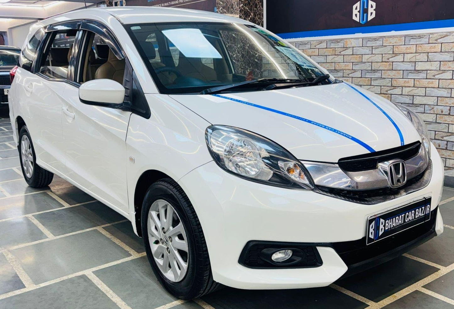 HONDA MOBILIO 1.5 V MT PETROL (2015)