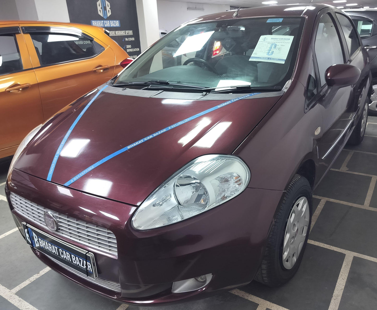 30,000 KMS FIAT PUNTO EMOTION PETROL (2014)