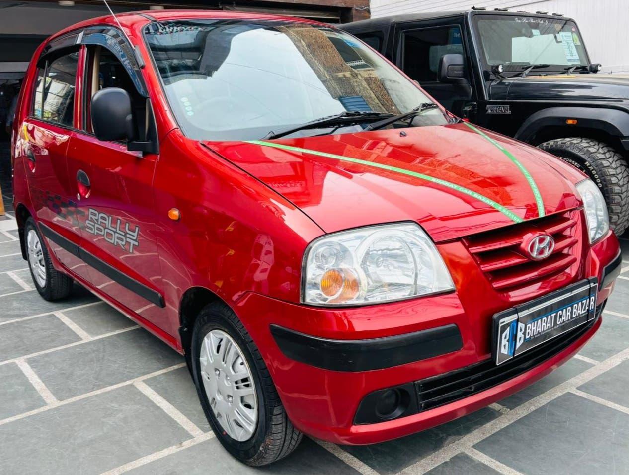 39,000 KMS HYUNDAI SANTRO GL PETROL (2013)