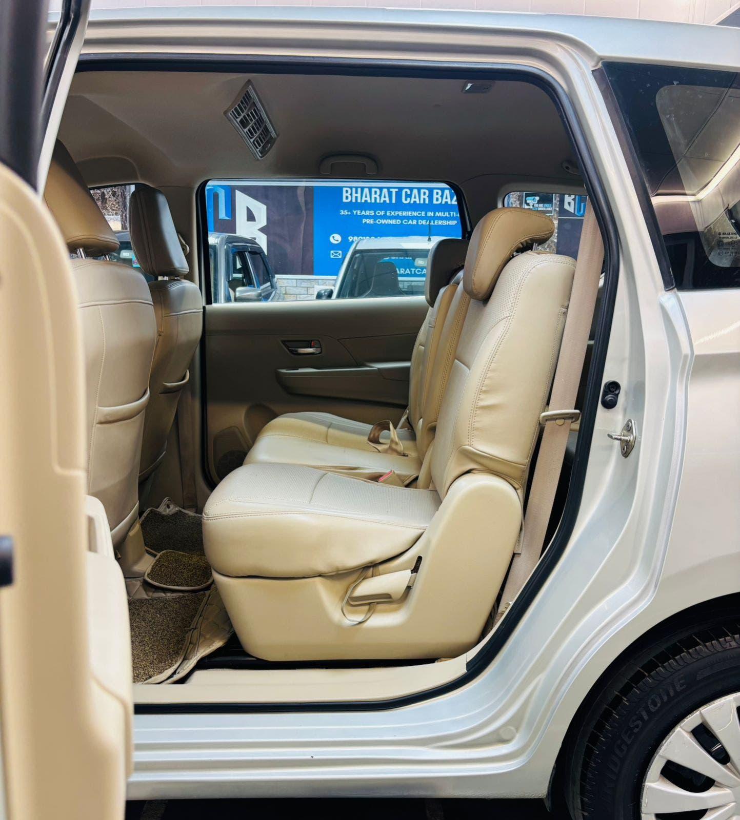 32,000 KMS MARUTI ERTIGA VXI AUTOMATIC PETROL (2019)