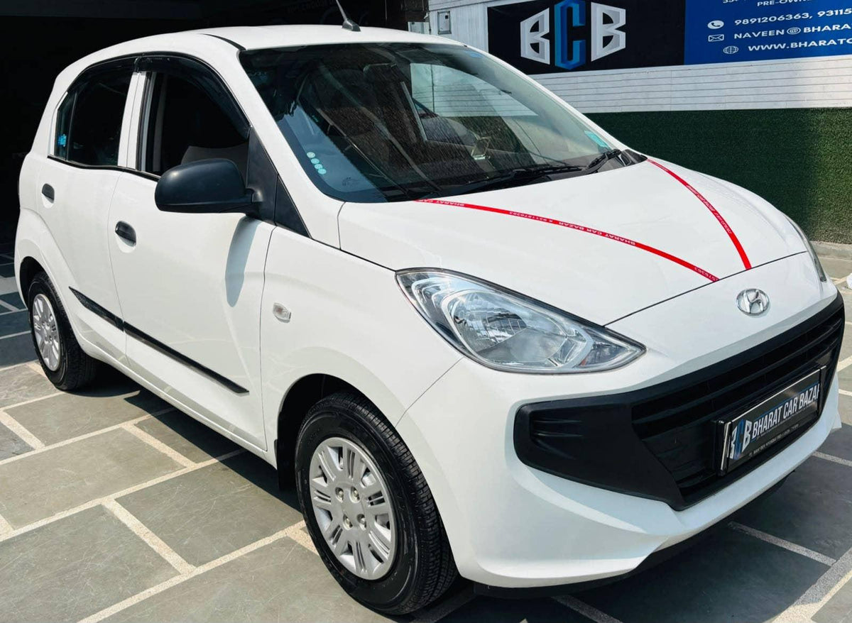 4000 KMS HYUNDAI SANTRO 1.1 ERA EXCUTIVE MT PETROL (2021)