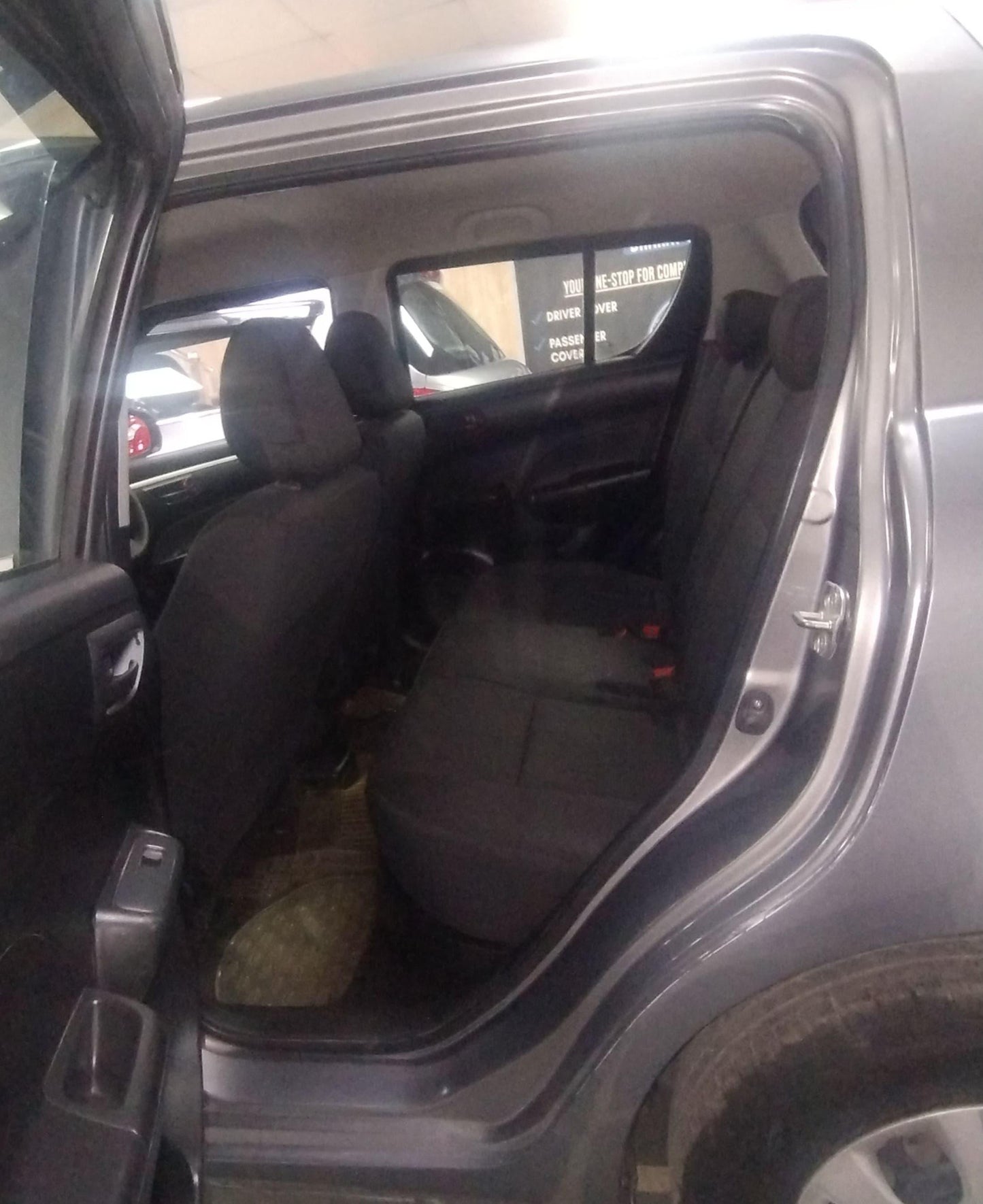 MARUTI SWIFT LXI (O) PETROL (2017)