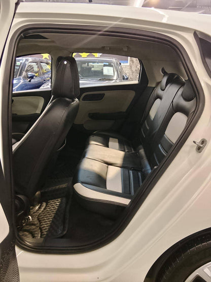 44,000 KMS TATA ALTROZ 1.2 XM+ S CNG (2024)