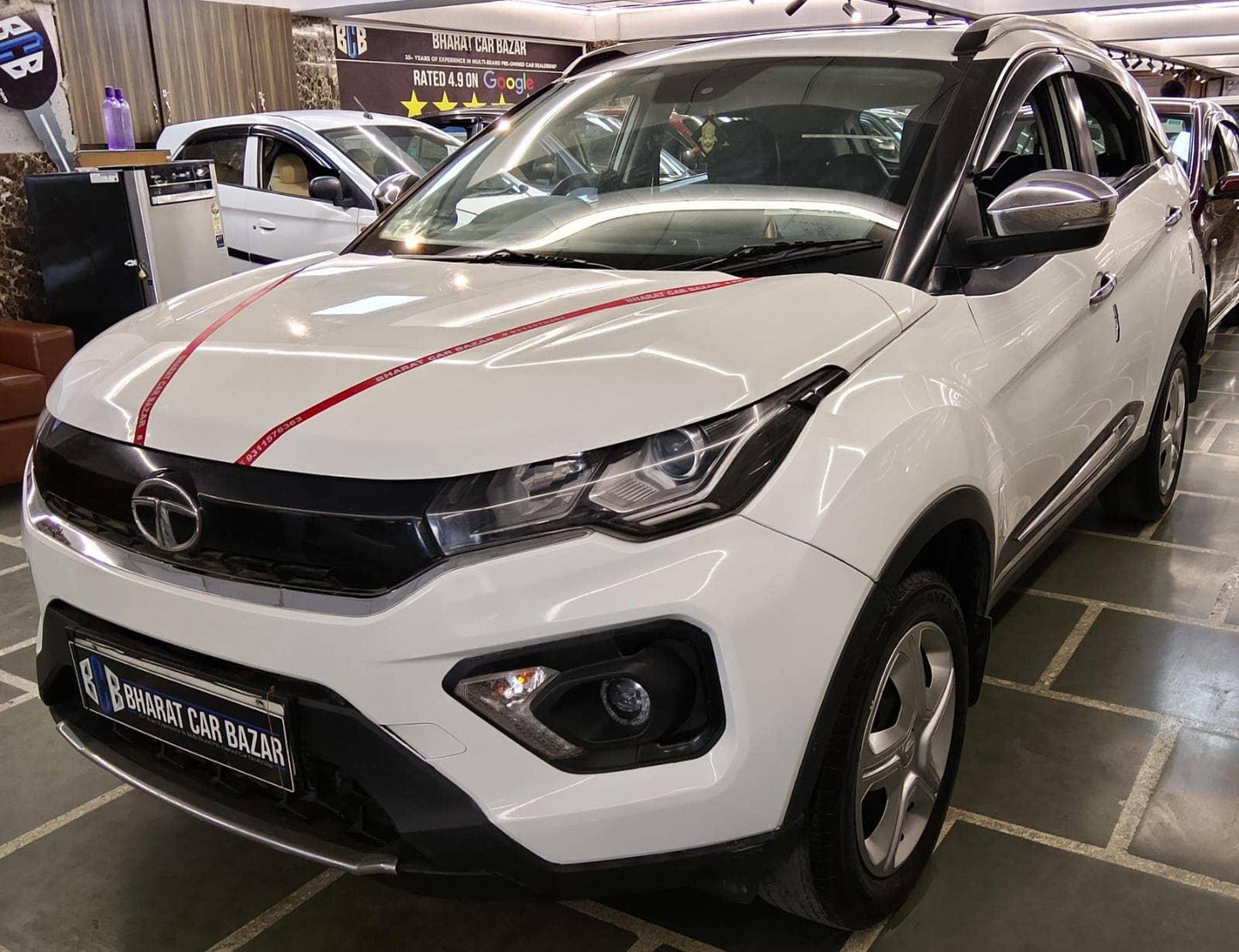 30,000 KMS TATA NEXON 1.2 XM+ S RTN PETROL (2023)