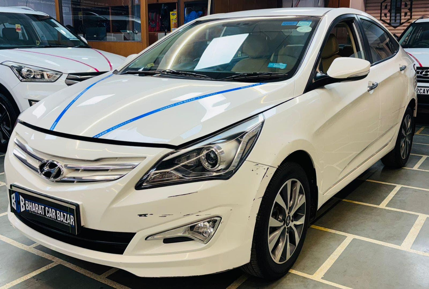 8,000 KMS HYUNDAI VERNA 1.6 SX (O) PETROL (2015)