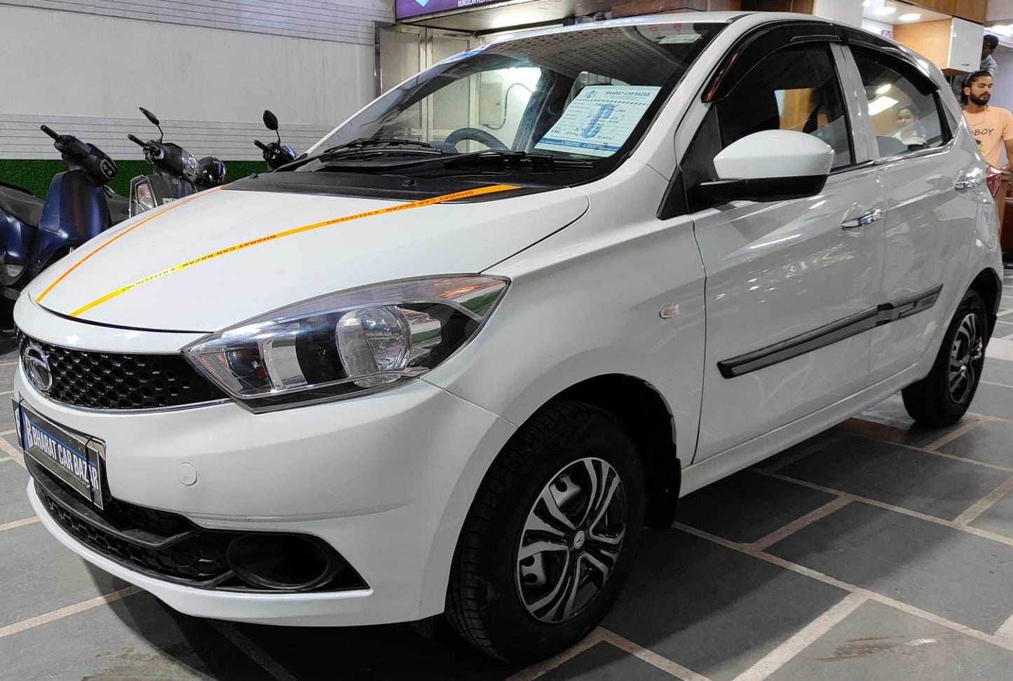 TATA TIAGO XE DIESEL (2020)