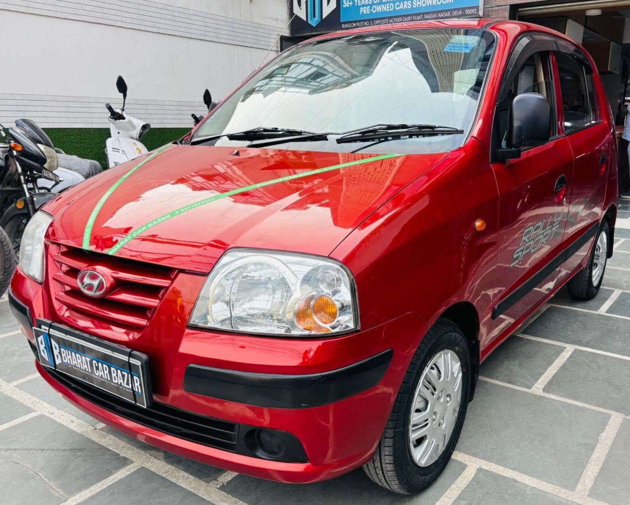 39,000 KMS HYUNDAI SANTRO GL PETROL (2013)