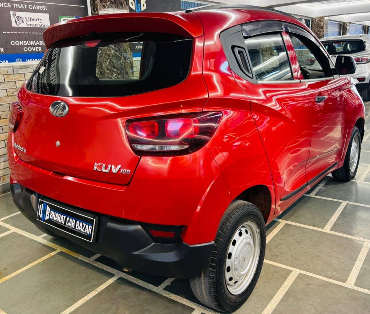 18,000 KMS MAHINDRA KUV 100 K2 6STR PETROL (2016)