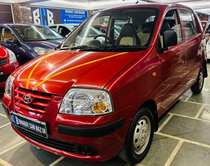 12,000 KMS HYUNDAI SANRO GL PETROL (2014)