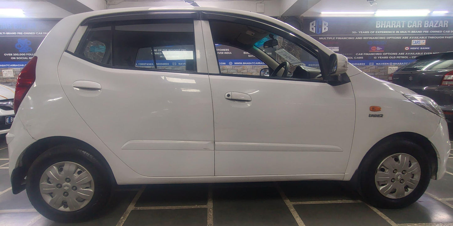 26,000 KMS HYUNDAI I10 MAGNA PETROL (2015)