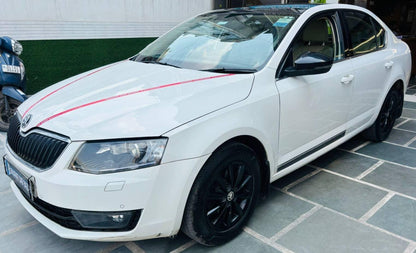 SKODA OCTAVIA STYLE PLUS 1.8 TSI AT PETROL (2017)