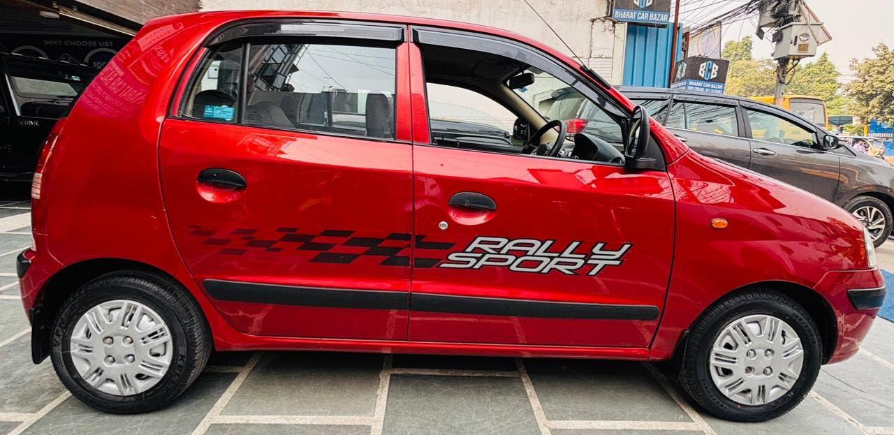 39,000 KMS HYUNDAI SANTRO GL PETROL (2013)