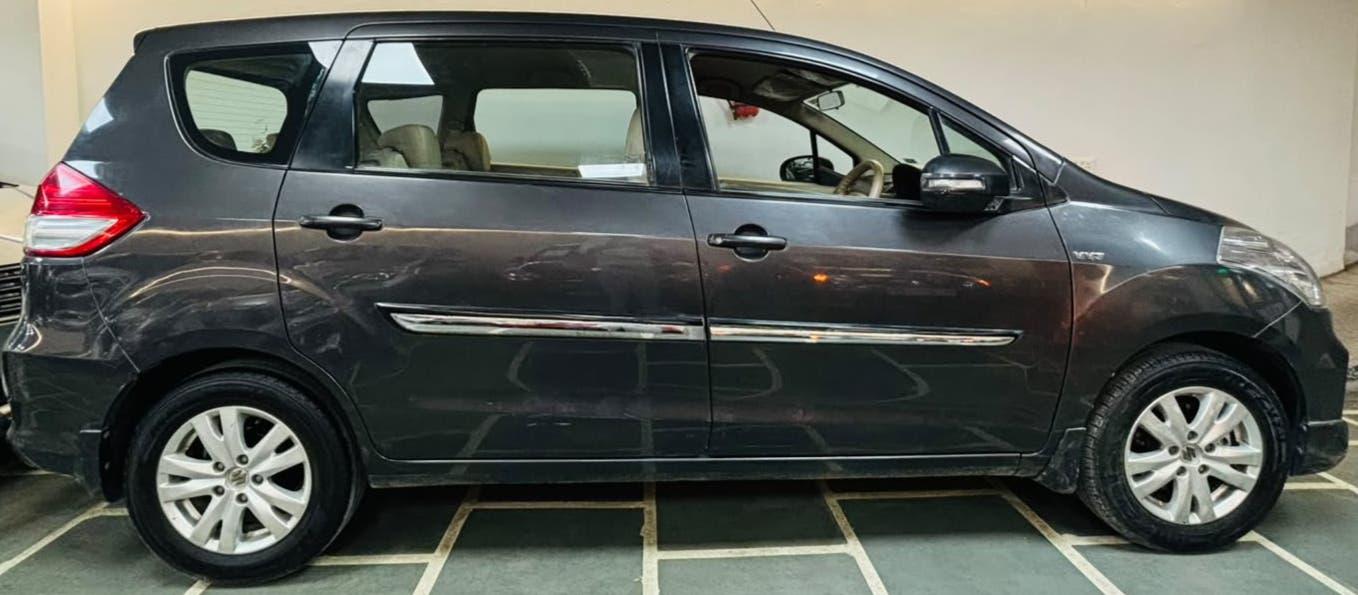 38,000 KMS MARUTI ERTIGA ZXI PETROL (2017)
