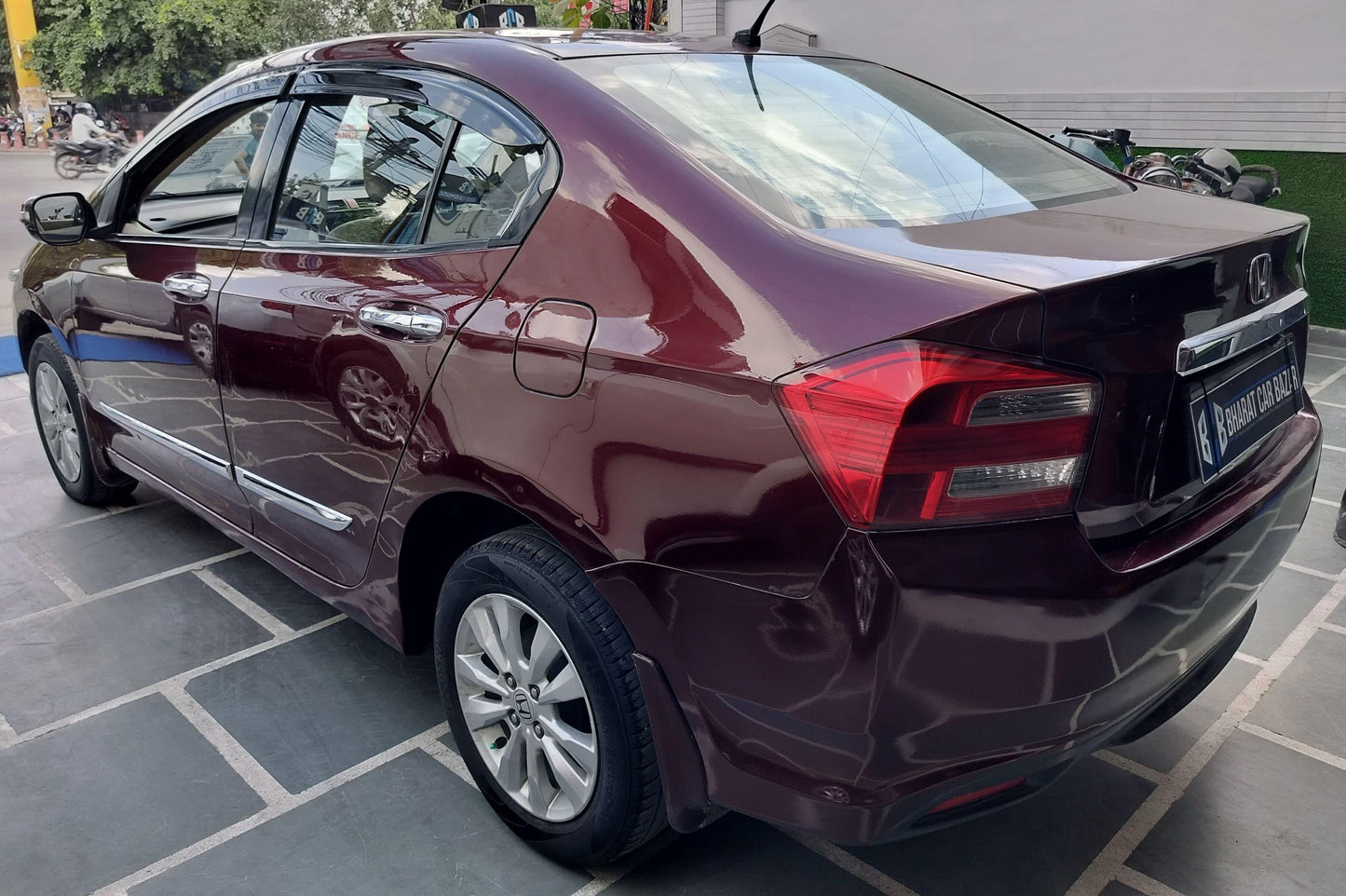 HONDA CITY V MT PETROL (2012)