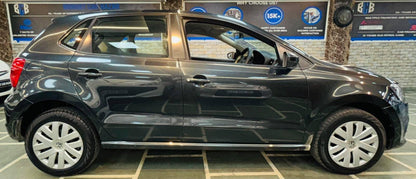 37,000 KMS VOLKSWAGEN POLO 1.2 MPI COMFOTLINE MT PETROL (2016)