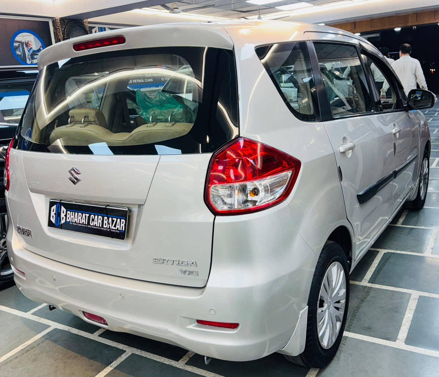 48,000 KMS MARUTI ERTIGA VXI PEROL (2014)