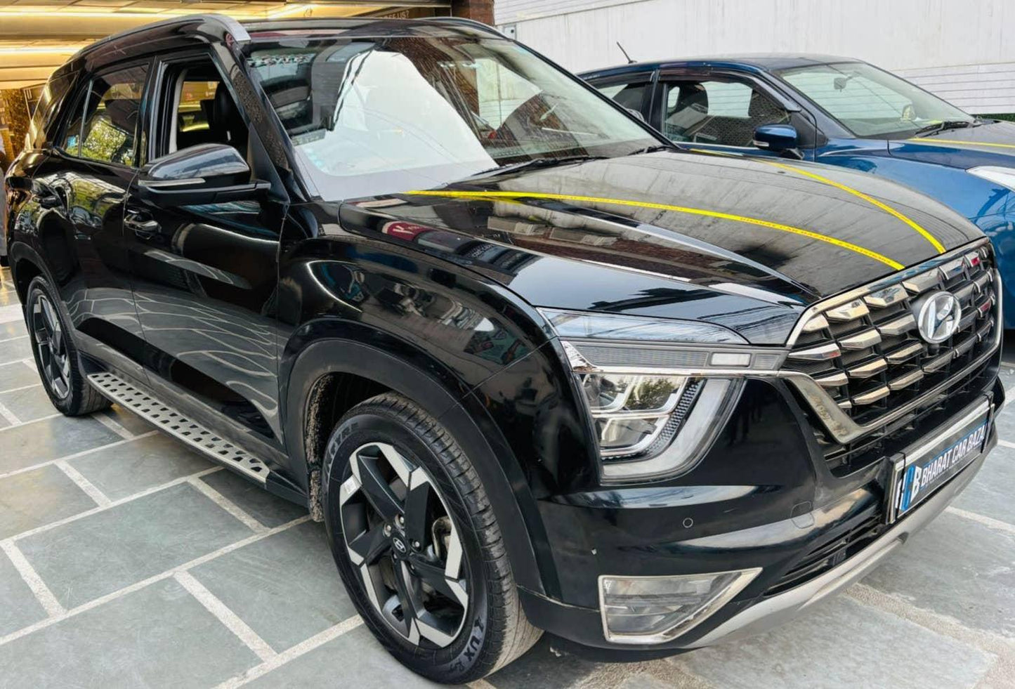 39,000 KMS HYUNDAI ALCAZAR SIGNATURE (O) 6 STR 1.5 DCT PETROL (2023)