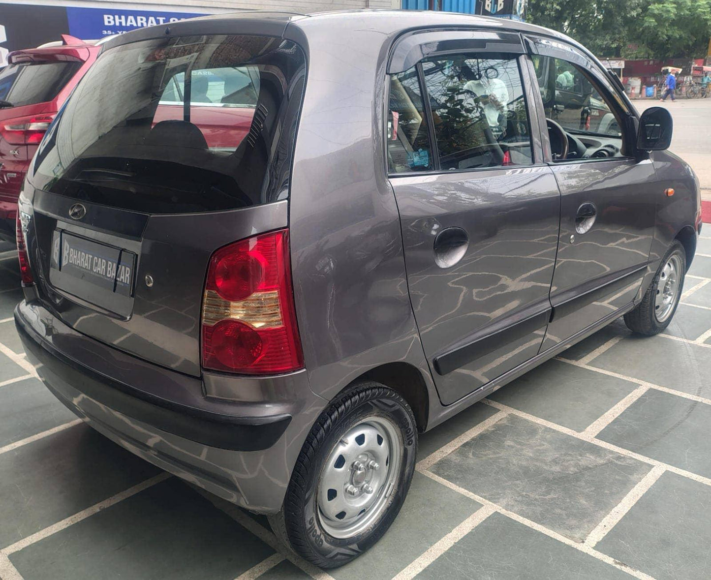 HYUNDAI SANTRO GL PETROL+CNG (2013)