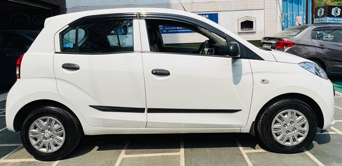 4000 KMS HYUNDAI SANTRO 1.1 ERA EXCUTIVE MT PETROL (2021)