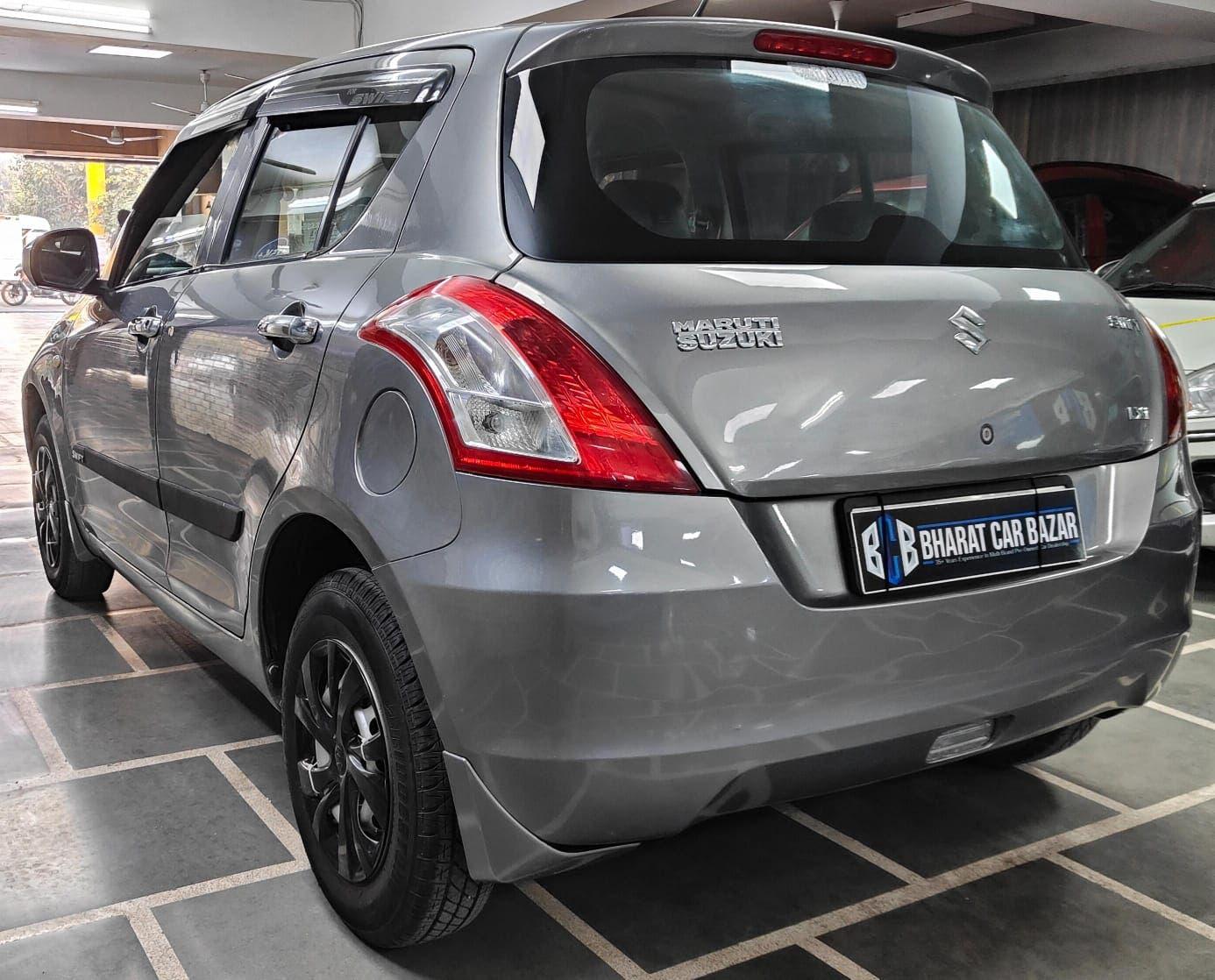 MARUTI SWIFT LXI PETROL (2015)