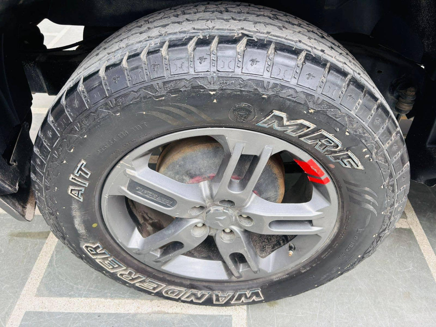 34,000 KMS MAHINDRA THAR LX MT 2.0L 4WD 4S HT PETROL (2022)