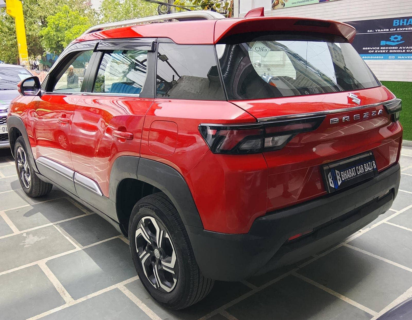 22,000 KMS MARUTI BREZZA VXI GREEN CNG (2024)