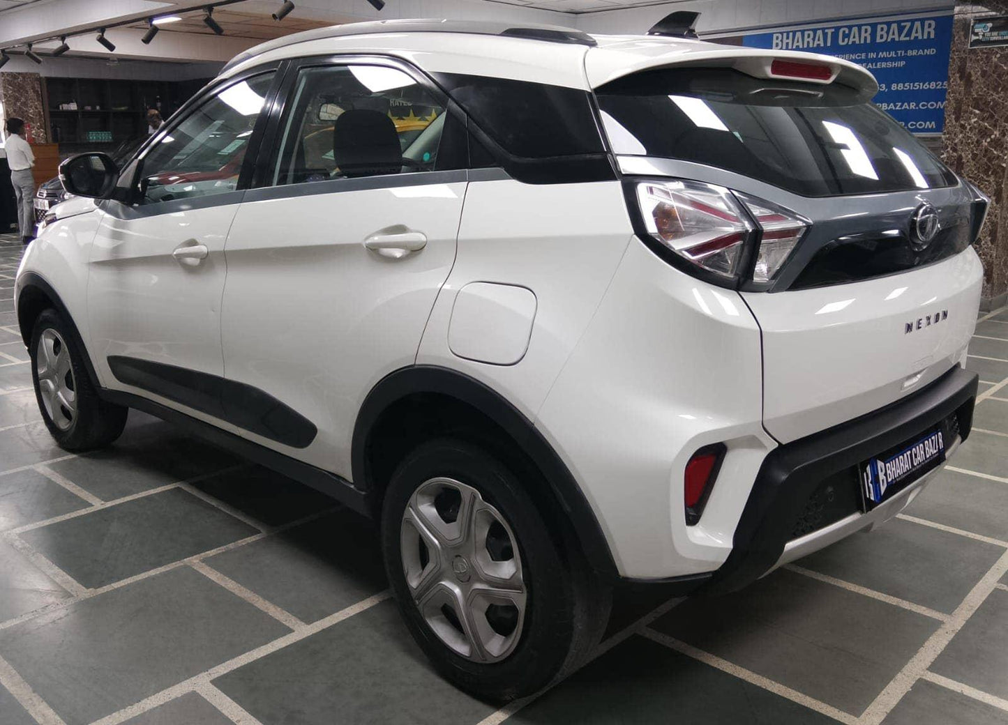48,000 KMS TATA NEXON XZ 1.2 PETROL (2021)