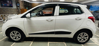 HYUNDAI GRAND I10 SPORTZ (O) 1.2 PETROL (2017)