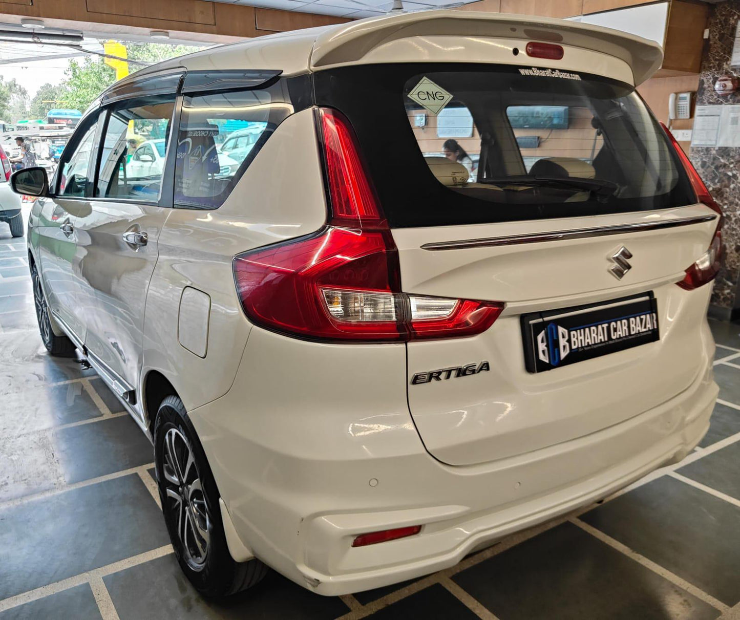 MARUTI ERTIGA ZXI GREEN CNG (2022)