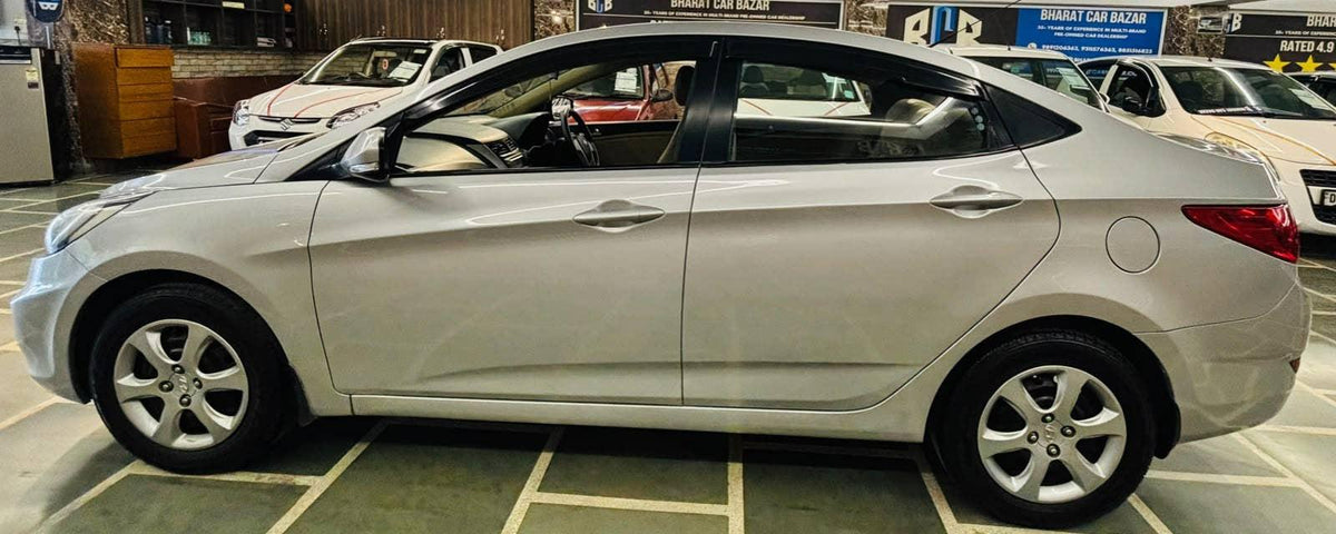 29,000 KMS HYUNDAI VERNA 1.4 EX MT PETROL (2014)
