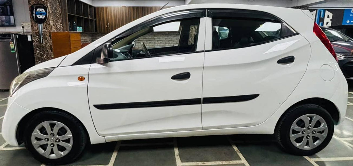 HYUNDAI EON MAGNA PETROL (2015)
