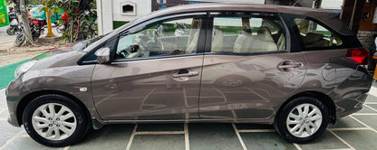 HONDA MOBILIO 1.5 V MT PETROL (2014)