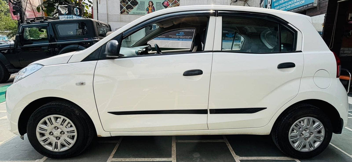 4000 KMS HYUNDAI SANTRO 1.1 ERA EXCUTIVE MT PETROL (2021)