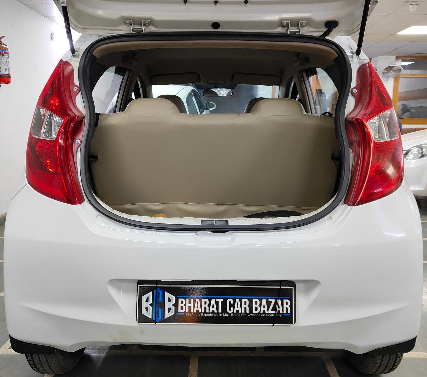 HYUNDAI EON DLITE + PETROL (2017)