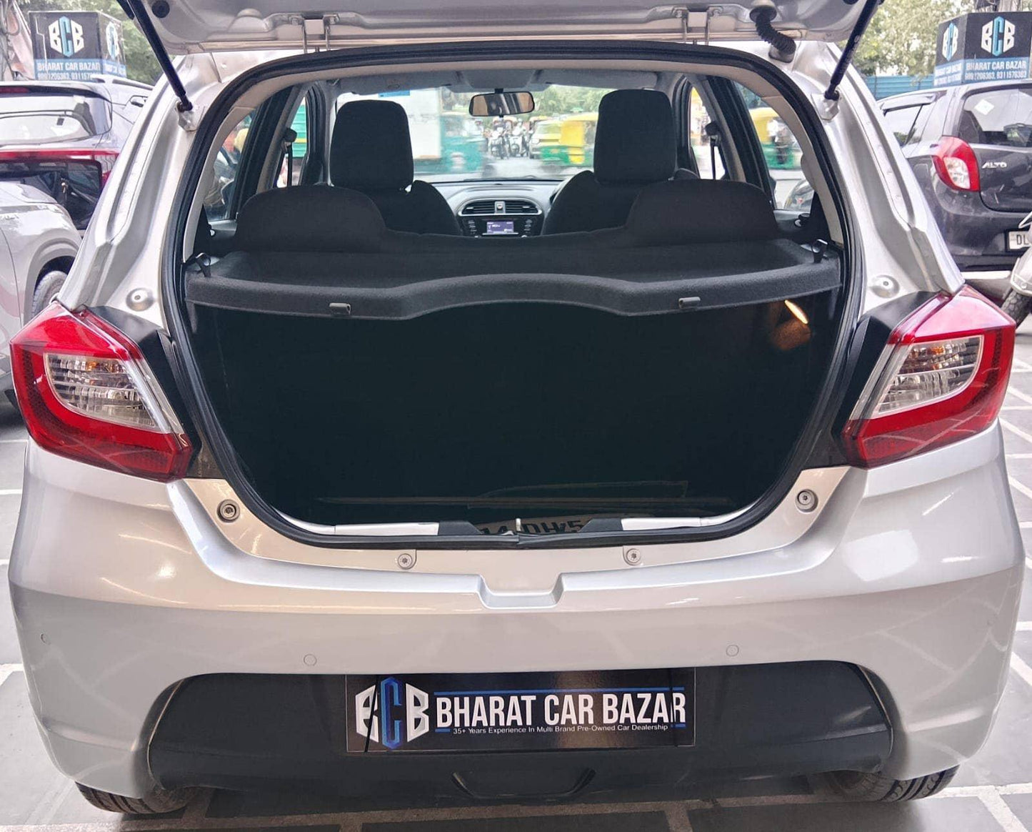 28,000 KMS TATA TIAGO XZA 1.2 PETROL (2017)