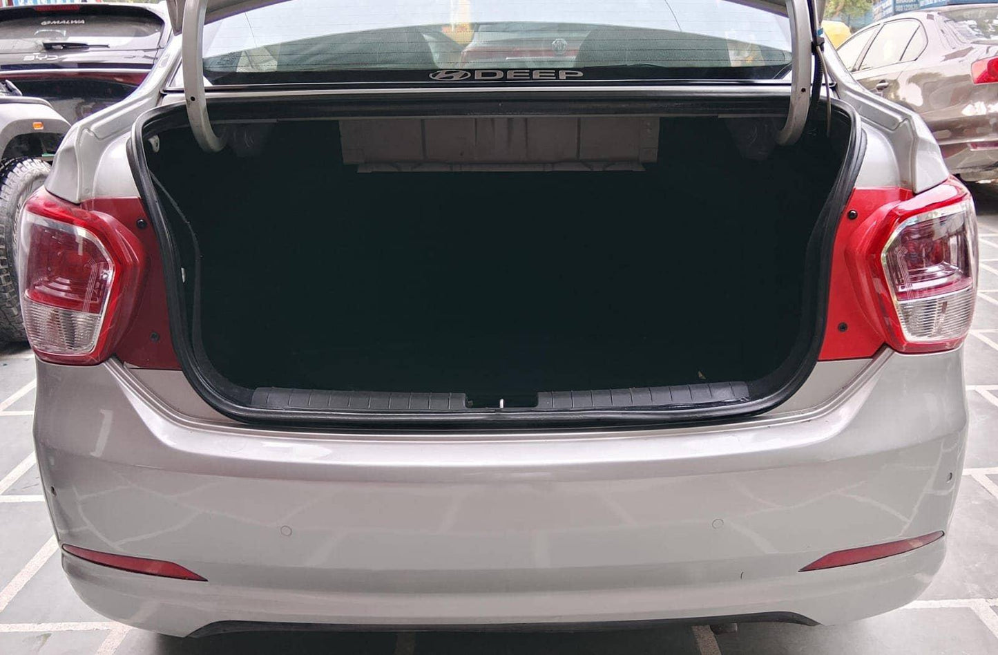 HYUNDAI XCENT S PETROL (2016)
