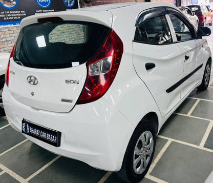 HYUNDAI EON MAGNA PETROL (2015)