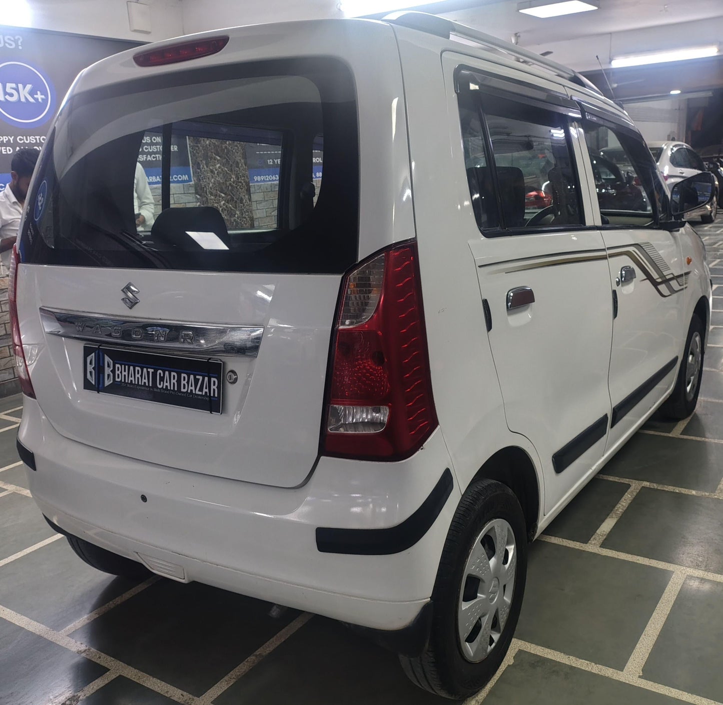 26,000 KMS MARUTI WAGONR LXI PETROL (2016)