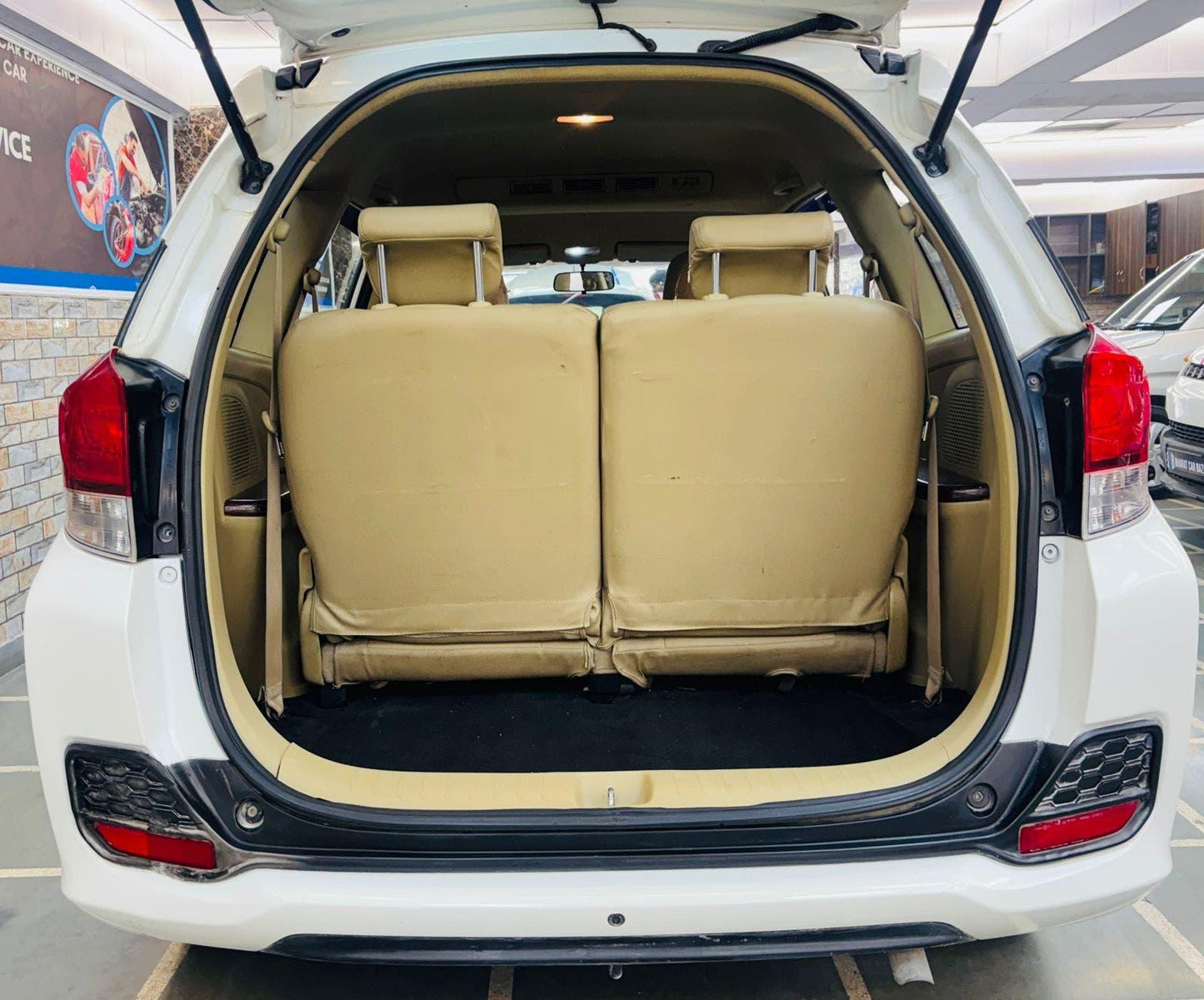 HONDA MOBILIO 1.5 V MT PETROL (2015)