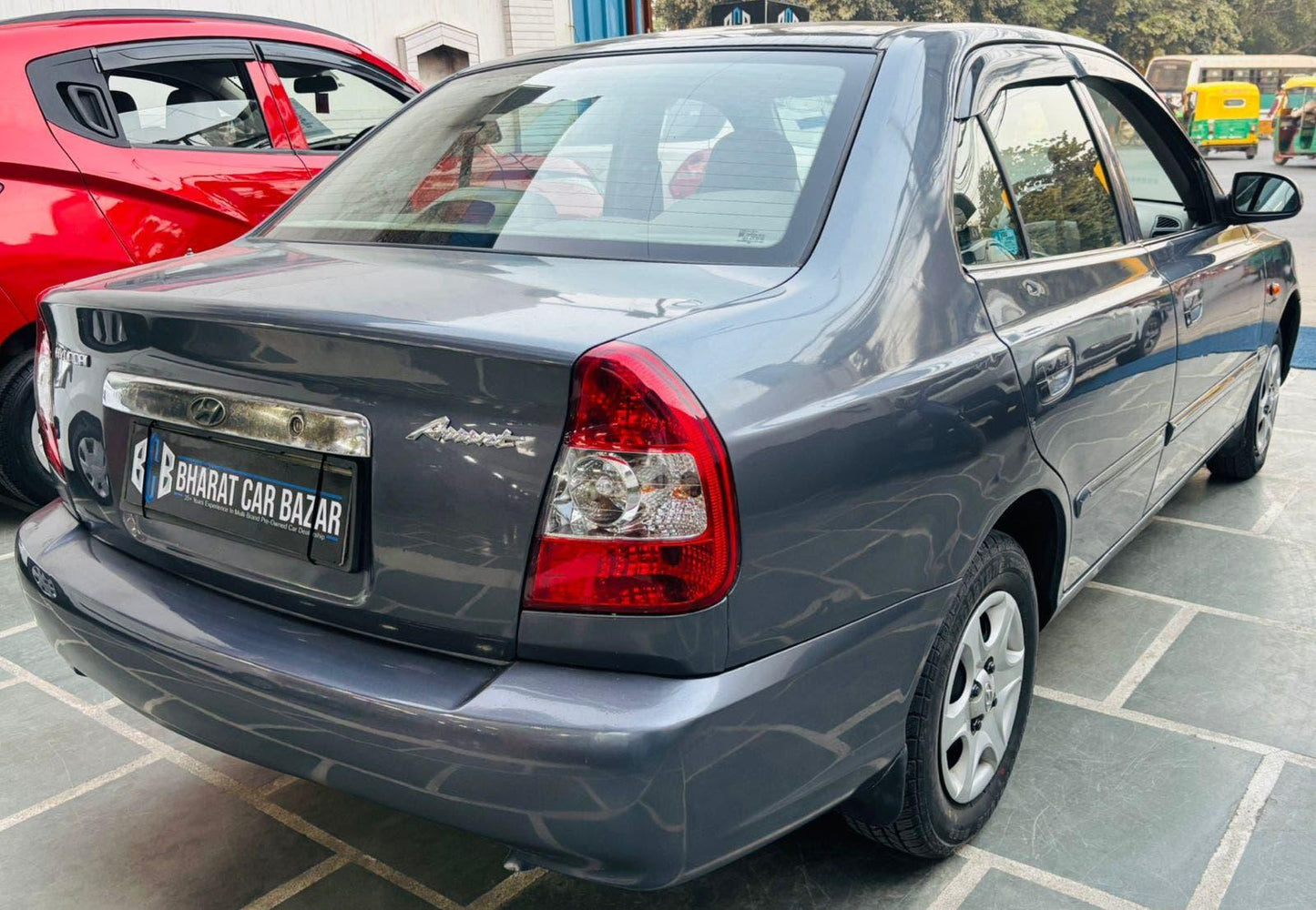 30,000 KMS HYUNDAI ACCENT EXECUTIVE PETROL (2011)