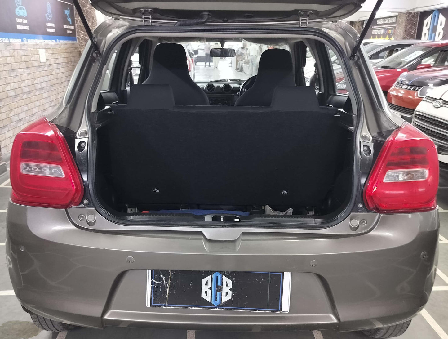46,000 KMS MARUTI SWIFT LXI PETROL (2018)