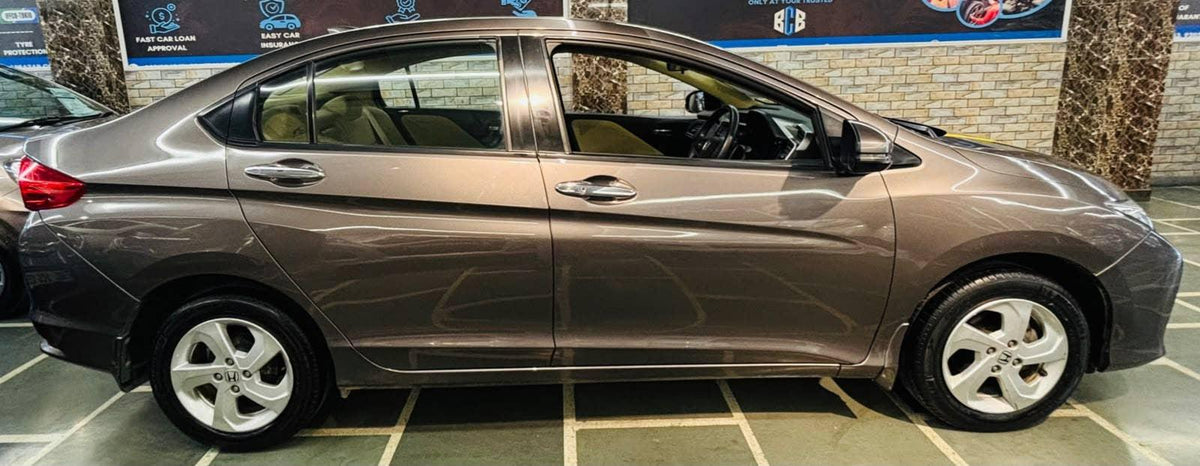 26,000 KMS HONDA CITY 1.5 VX CVT AT PETROL (2014)