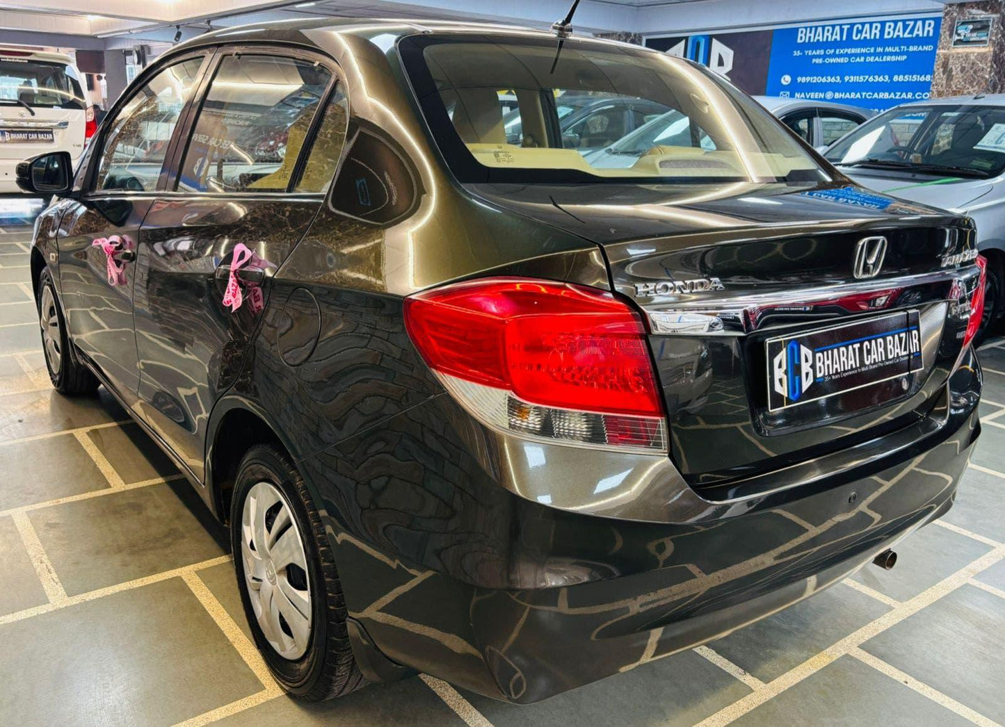38,000 KMS HONDA AMAZE 1.2 S MT PETROL (2015)
