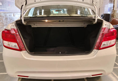 17,000 KMS MARUTI SWIFT DZIRE VXI PETROL (2018)